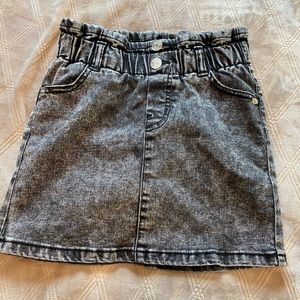 Girls size 8 skirt